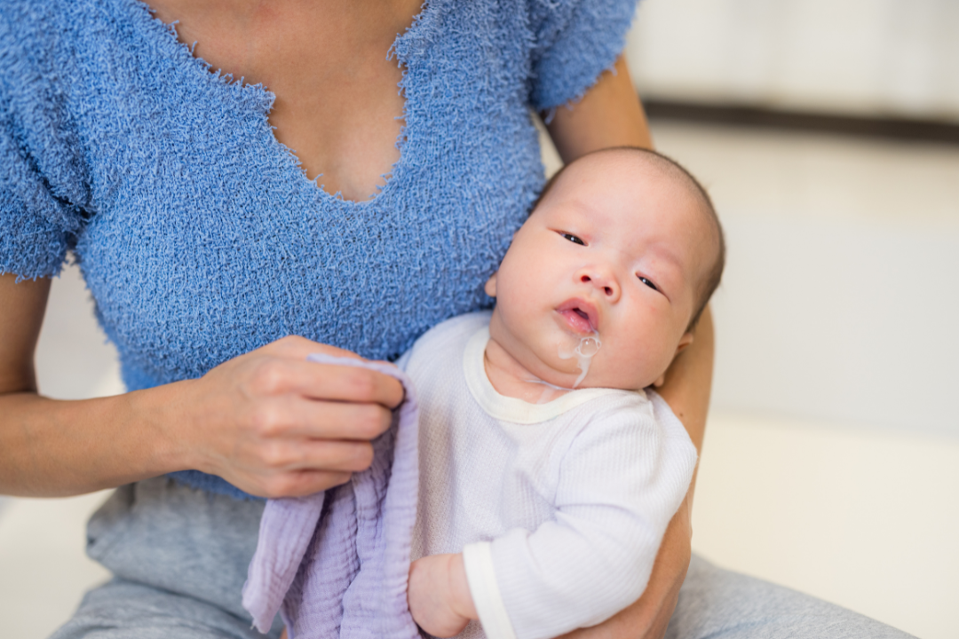 bayi gumoh minum susu